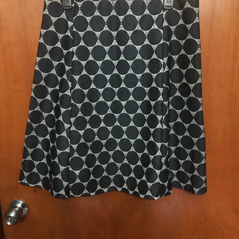 Chic Very Dark Navy and White Geometric A-Line Skirt